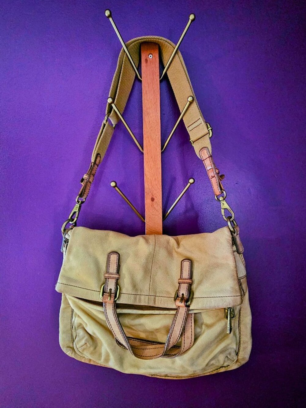 Fossil Explorer Fold Over Cross Body Shoulder Bag